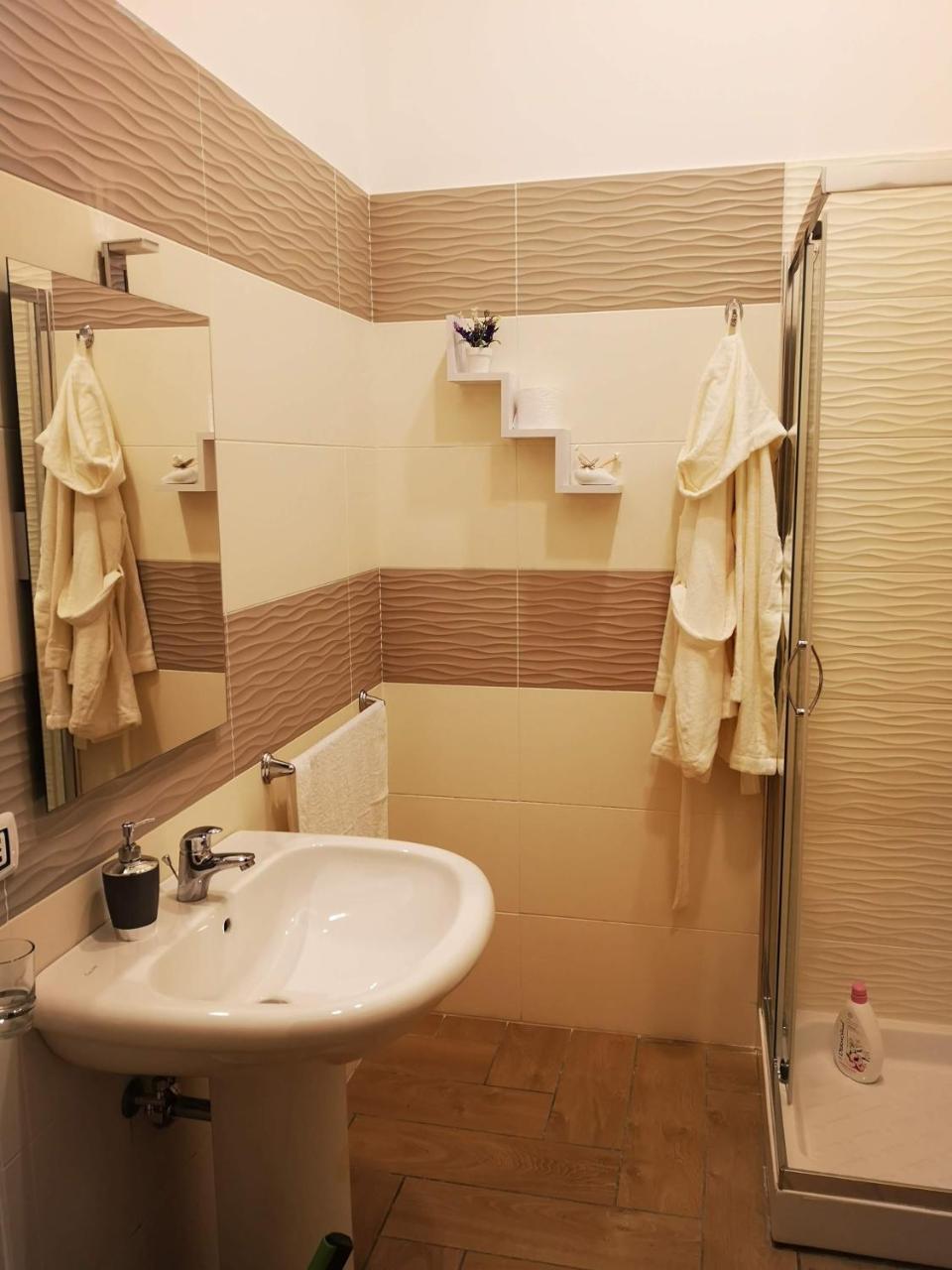 Dimora Ruggiero Hotel เนเปิลส์ ภายนอก รูปภาพ